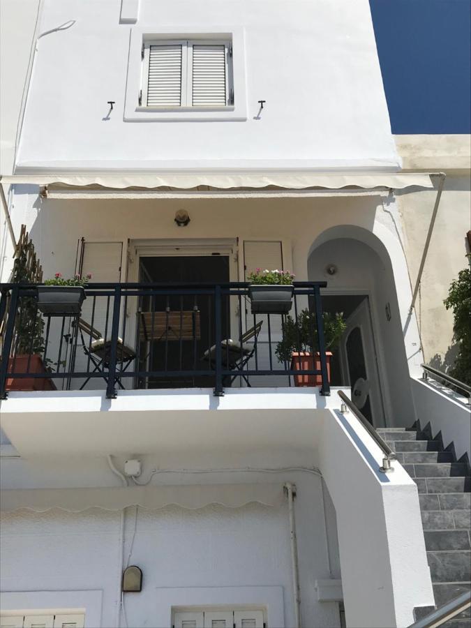 Sea Breeze-Vaporia-Syros Apartment Ермополи Екстериор снимка