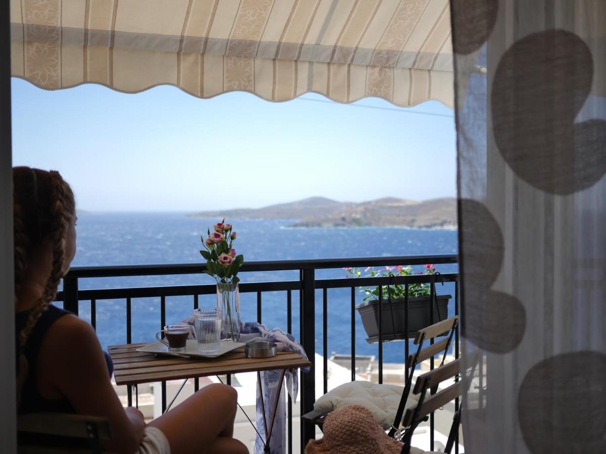 Sea Breeze-Vaporia-Syros Apartment Ермополи Екстериор снимка