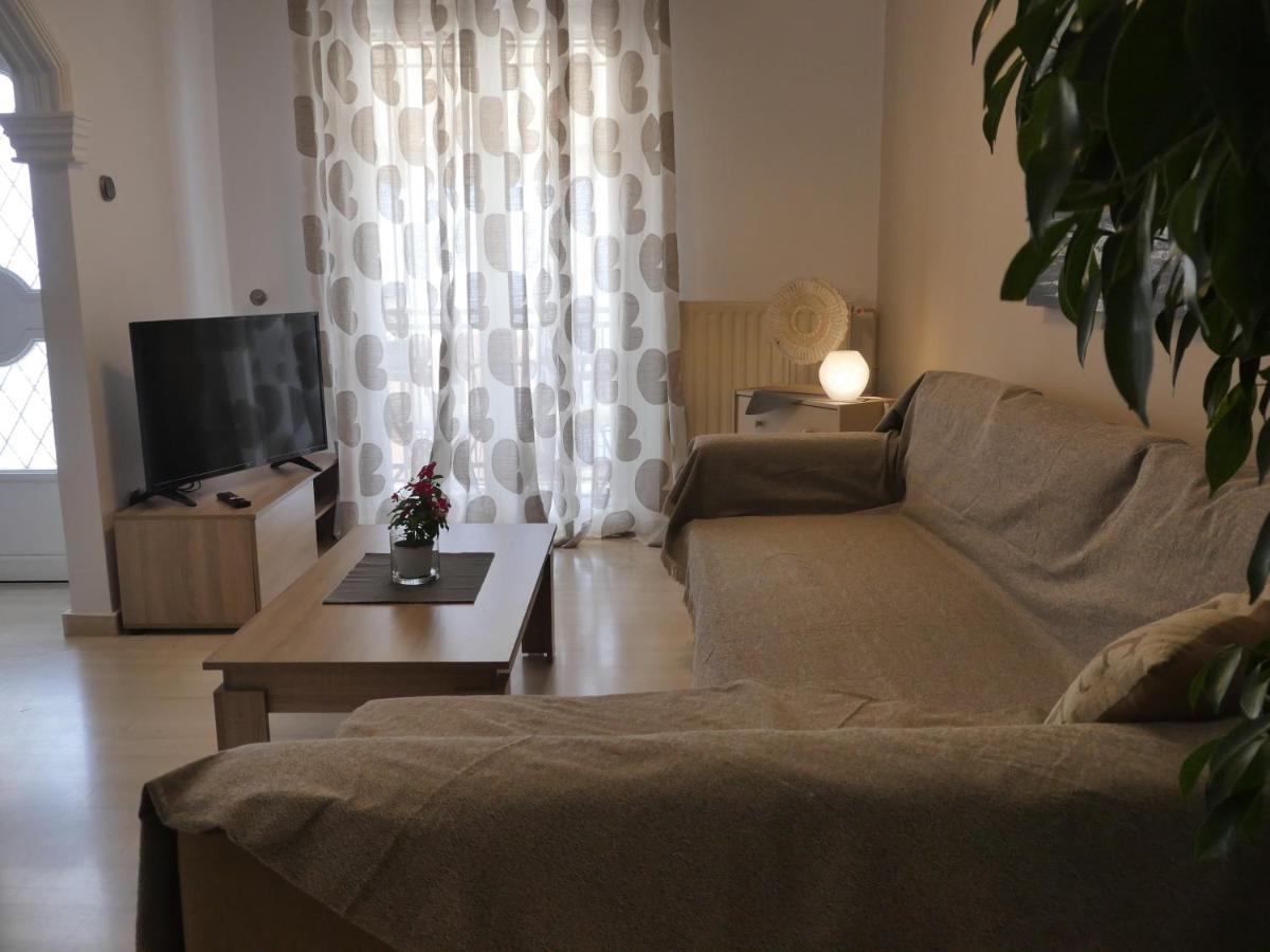 Sea Breeze-Vaporia-Syros Apartment Ермополи Екстериор снимка