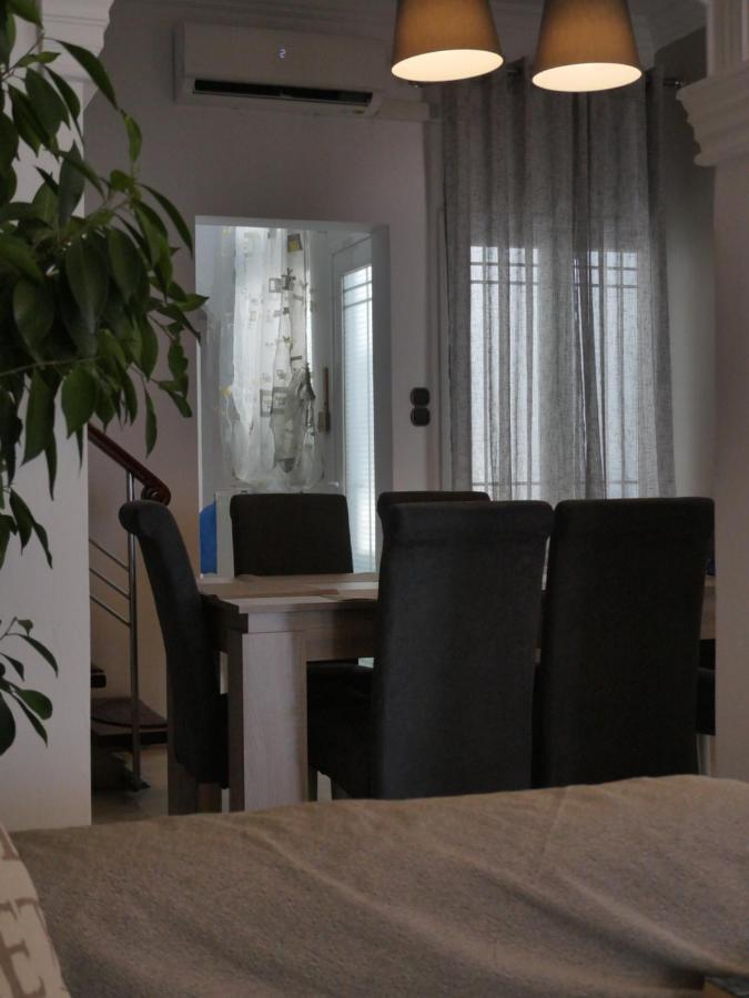 Sea Breeze-Vaporia-Syros Apartment Ермополи Екстериор снимка