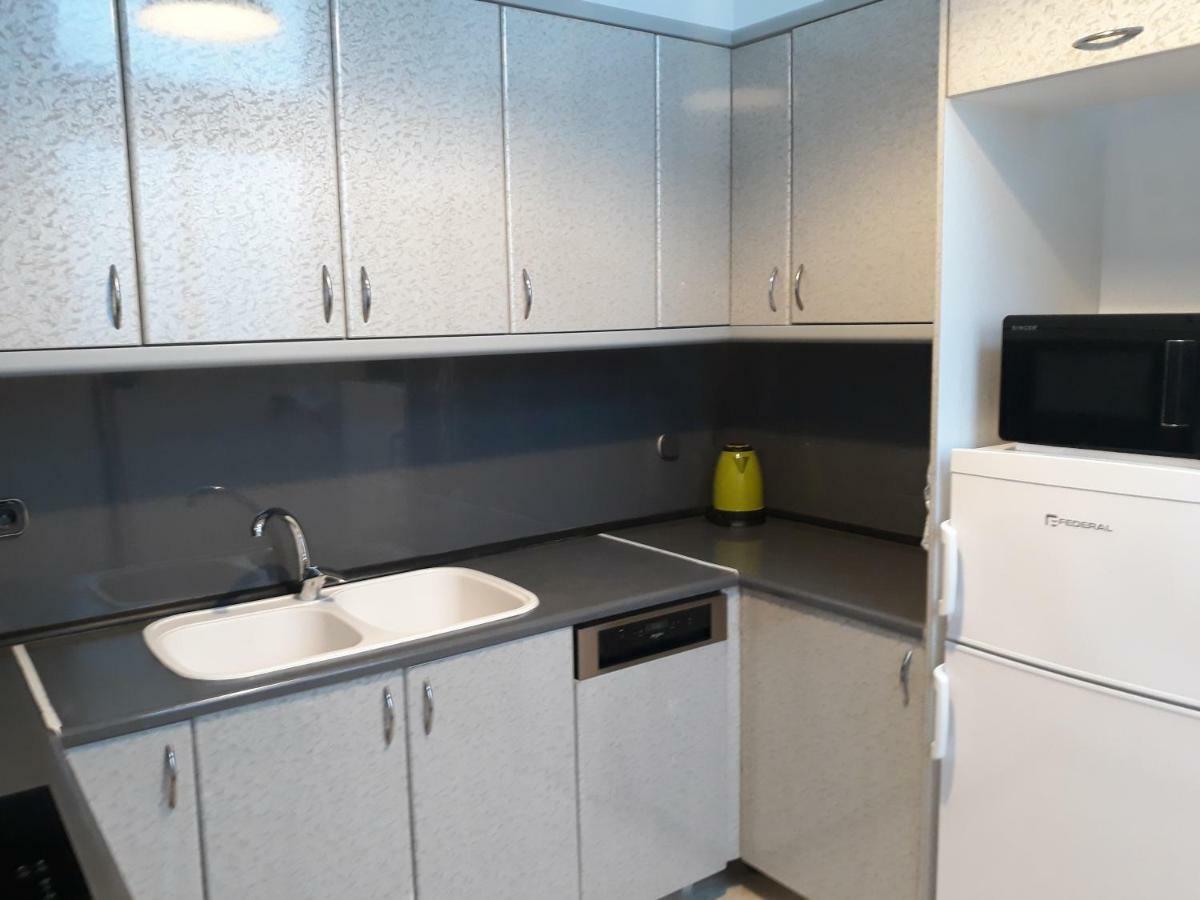 Sea Breeze-Vaporia-Syros Apartment Ермополи Екстериор снимка